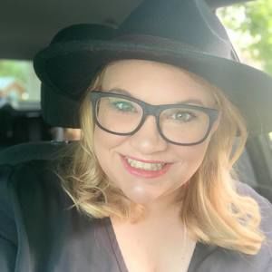 Meet your Posher, Ashlie